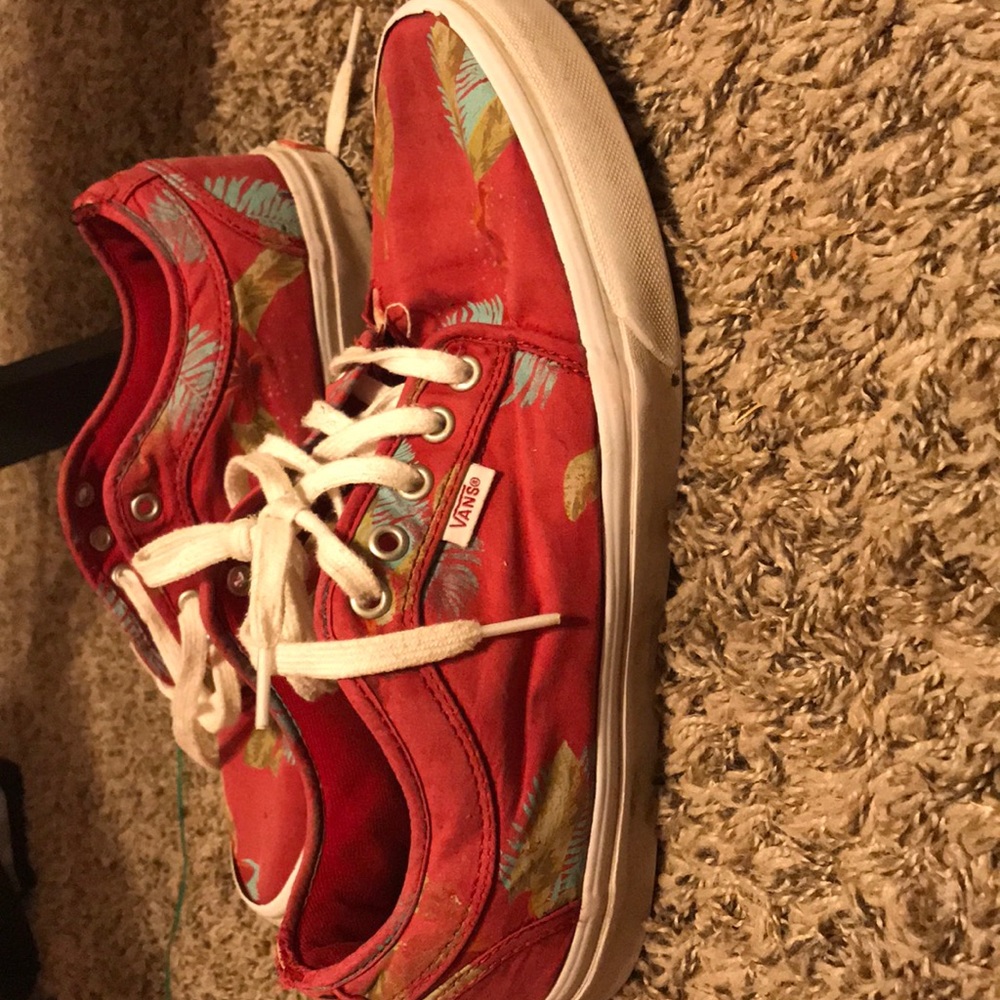 Vans - Picture 1 of 3